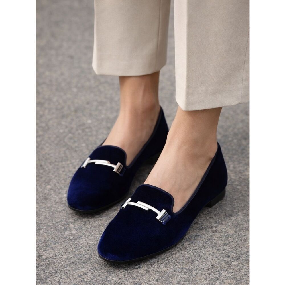 Tod’s Blue Velvet Loafers w/ Signature Double T Hardware – Made in Italy – EUC